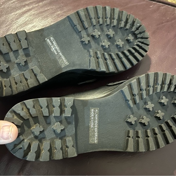 Dolce Vita Lug Sole Loafer - Picture 6 of 8